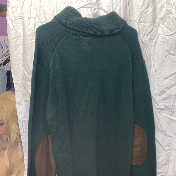 Men’s Green Chaps Sweater with leather elbow patches nice big neck size Medium - Picture 7 of 8